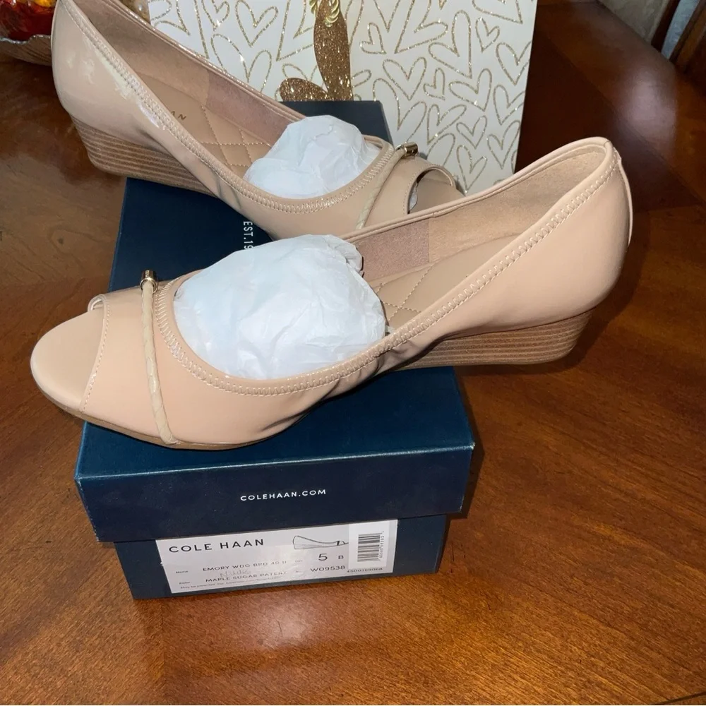 Women's Cole Haan Emory Wedge Brd 40 II Maple Sugar (nude)  Size 5 W09538 NWT
